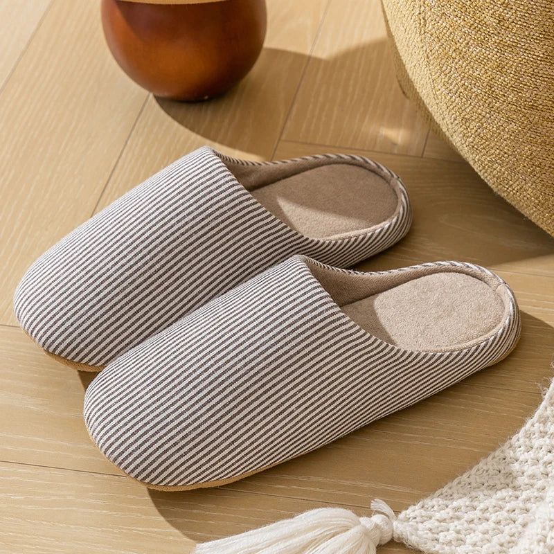 Unisex Pantoffels voor Binnen – Gestreept en Praktisch